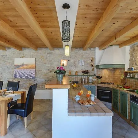 Katarina Holiday home *